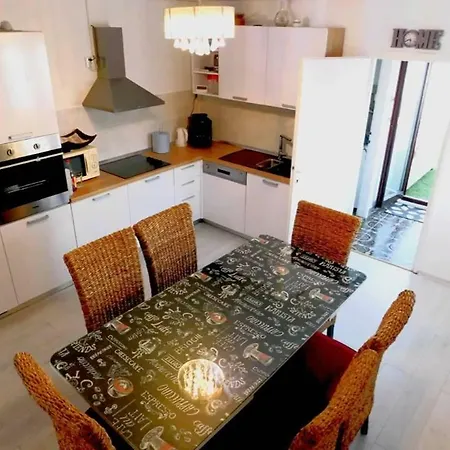 Littlevenice Appartme 50m From Sea * Trogir