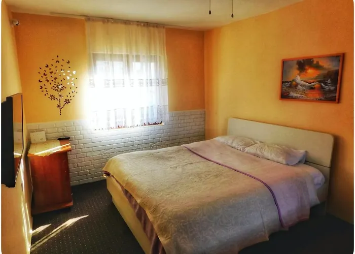 Littlevenice Appartme 50m From Sea דירה *