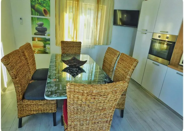 Littlevenice Appartme 50m From Sea * טרוגיר