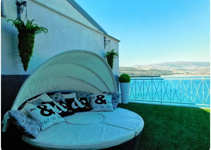 Littlevenice Appartme 50m From Sea דירה *